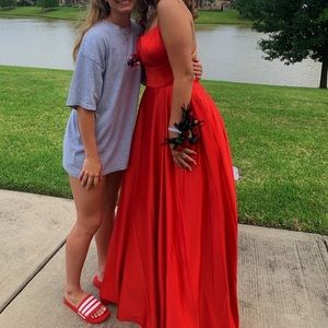 Red prom dress